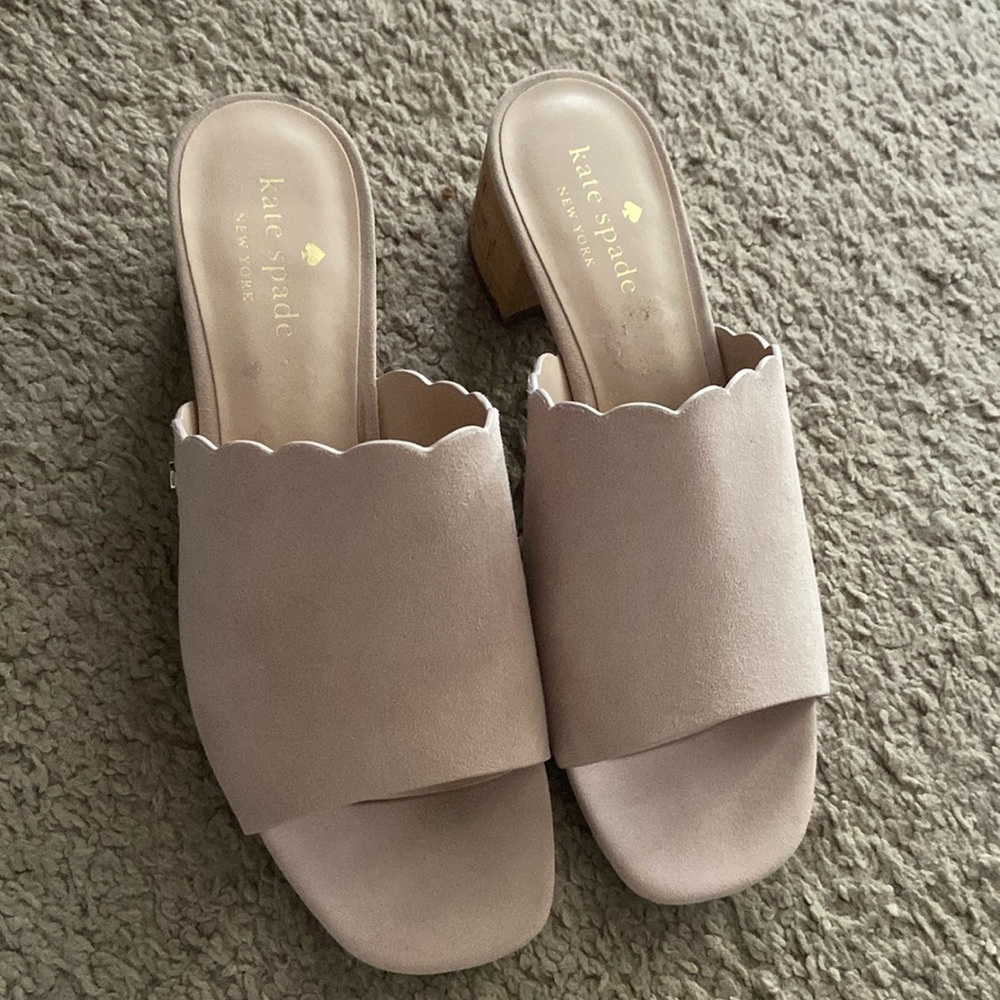 Cute Kate spade block heel sandals.